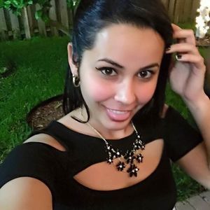 Meet your Posher, Ana beatriz