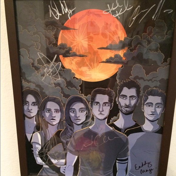 Teen Wolf cast signed mini-poster