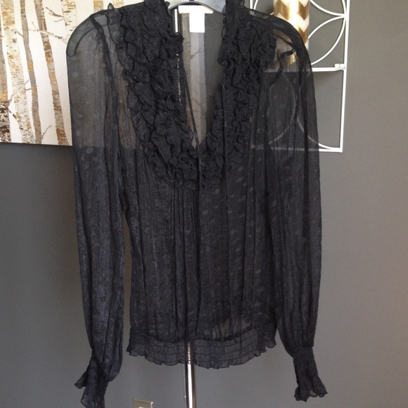 🛍FINAL PRICE!!🛍 Sheer polka dot black blouse