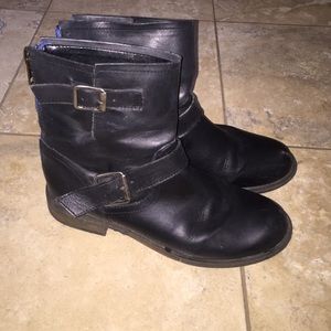 Steve Madden boots