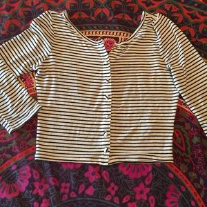 LA hearts stripped button up