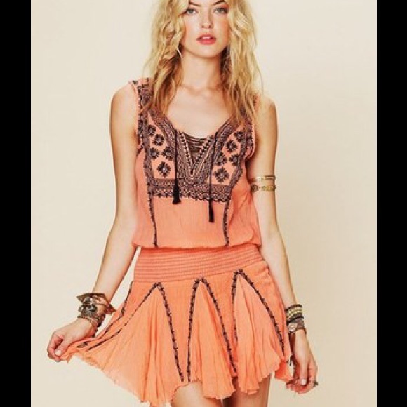 Free People 100% cotton embroidered dress