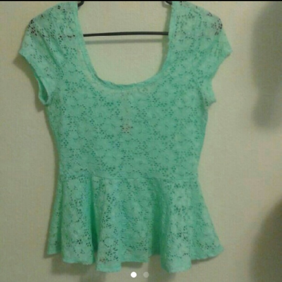 Lace flare top - Picture 1 of 2