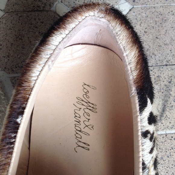 Shoes - Picture 3 of 4