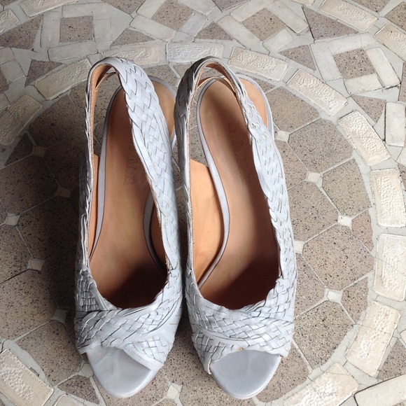Used L.A.M.B shoes - Picture 1 of 4