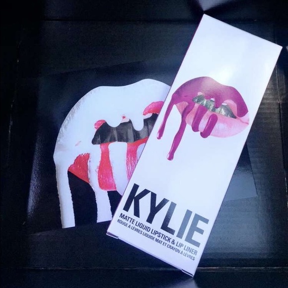 KYLIE COSMETICS MATTE LIQUID LIPSTICK