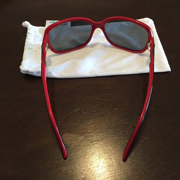 Women Oakley sunglasses