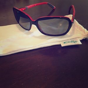 Women Oakley sunglasses