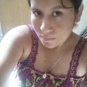 Meet your Posher, Alma