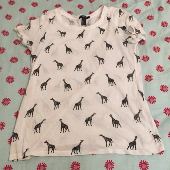 Giraffe top
