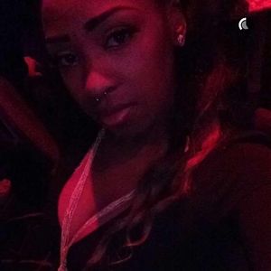 Meet your Posher, Ayhana