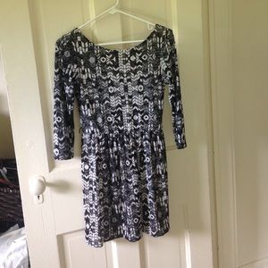 3/4 length sleeved, loose baby doll style dress