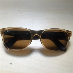Ray-Ban Wayfarer Sunglasses