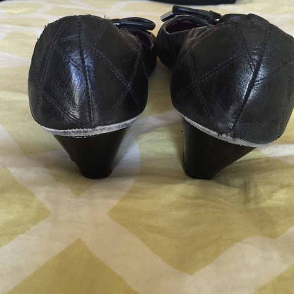 BCBG Flats - Picture 2 of 4