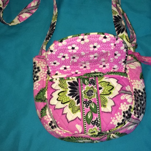 Vera Bradley!! - Picture 2 of 3