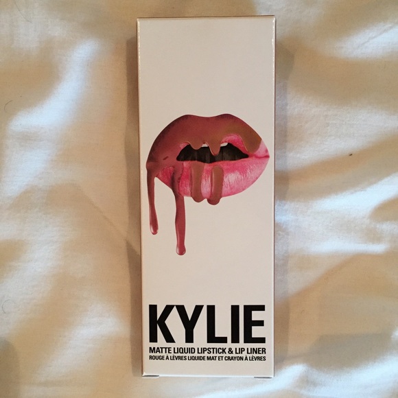 Candy K Lip Kit by Kylie - Picture 1 of 2