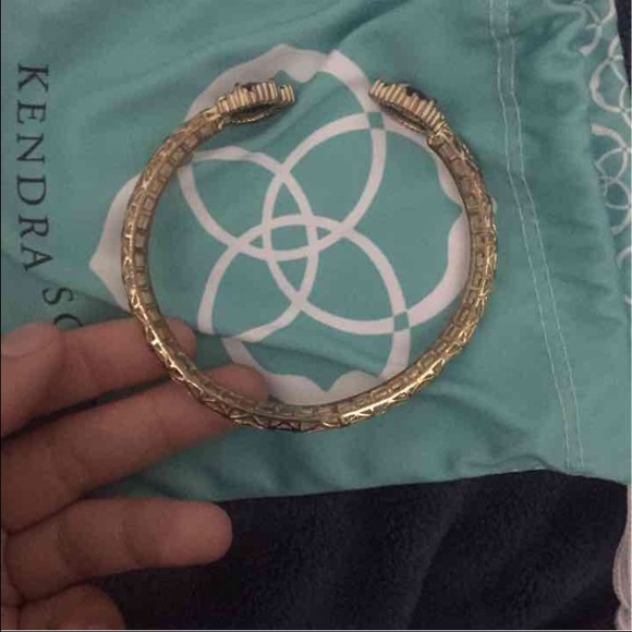 SOLD on Merc - Picture 3 of 3