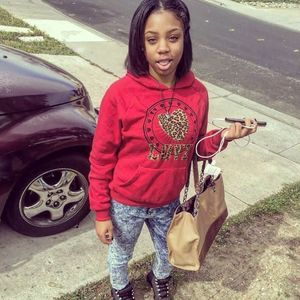 Meet your Posher, Lelah