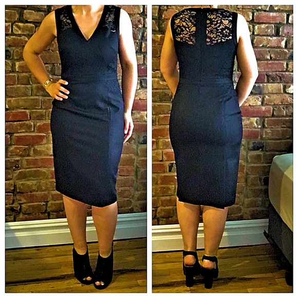 Anne Klein black lace accented dress size 6