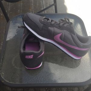 Nike Cortez size 10 womens