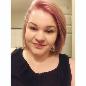 Meet your Posher, Shelbee