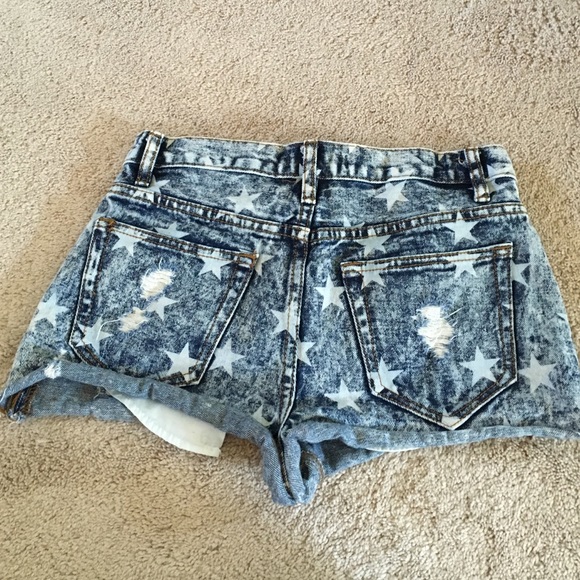 High wasted shorts - Picture 2 of 2