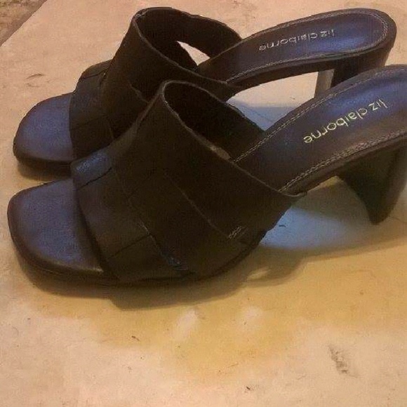 Sandals - Picture 2 of 4