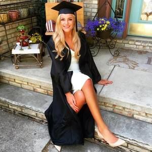 Meet your Posher, Bethany