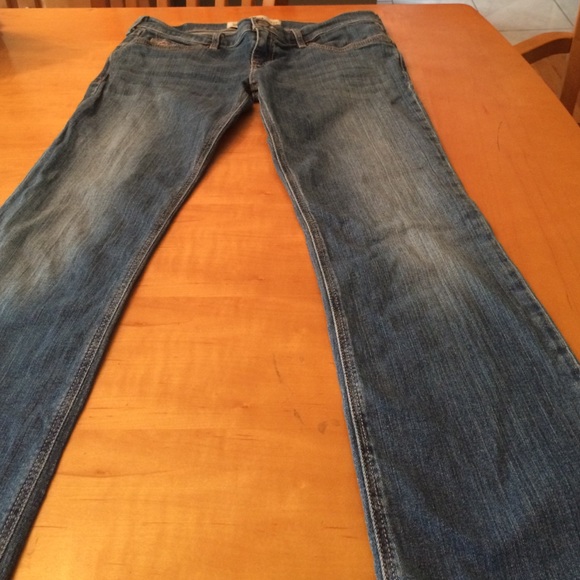 Jeans by Hollister - Picture 3 of 3