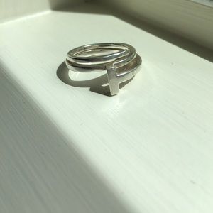 Tiffany & Co. sterling silver T ring