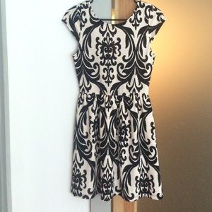 SALE!!! Francesca's Dress