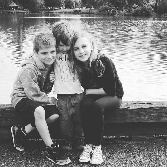 Meet your Posher, Erin - Picture 3 of 5