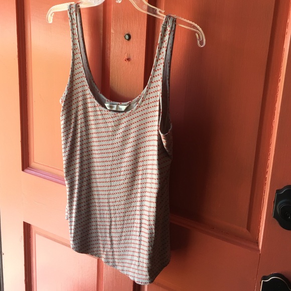 SOLD❤🇺🇸️Old navy tank gray with red hearts