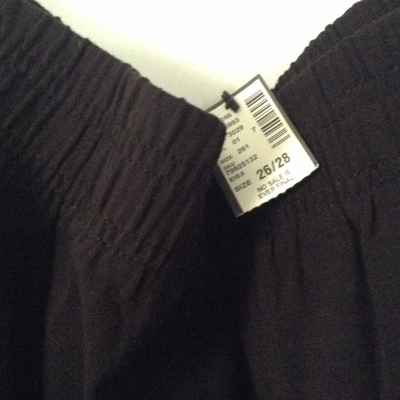 PLUS SIZE PANTS - Picture 2 of 4