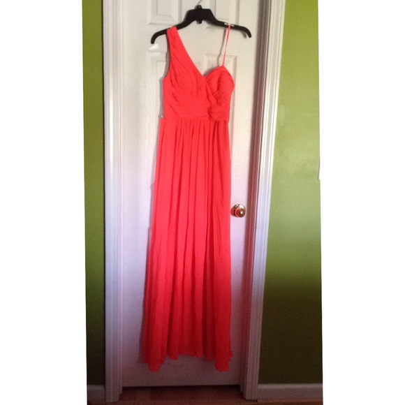 Dress - Picture 2 of 4