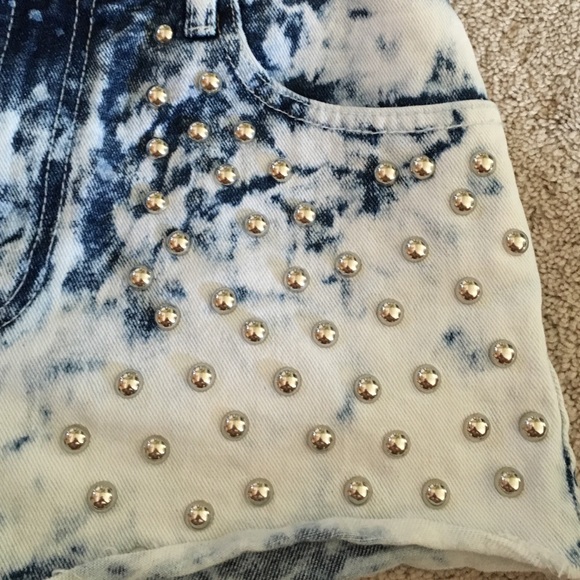 High wasted shorts - Picture 3 of 3