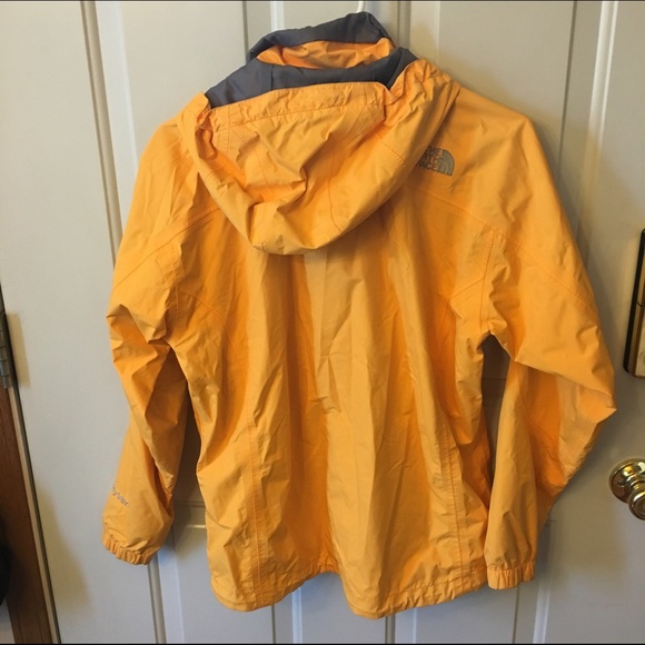 Women's north face spring jacket - Picture 2 of 3