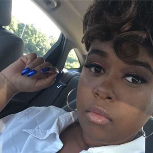 Meet your Posher, Kristin