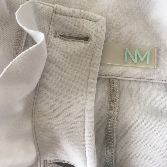 Neiman Marcus Ruffle Cardigan Jacket - Picture 4 of 4