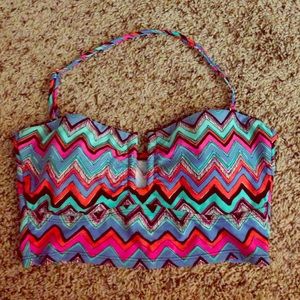 Super cute bikini top !