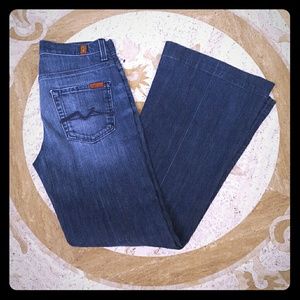Sale! 7FAM Boot cut jeans size 26 Sale! 7FAM Boot cut jeans size 26