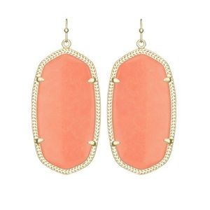 Kendra Scott Danielle earrings