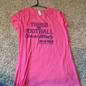 Pink Hooters T-Shirt