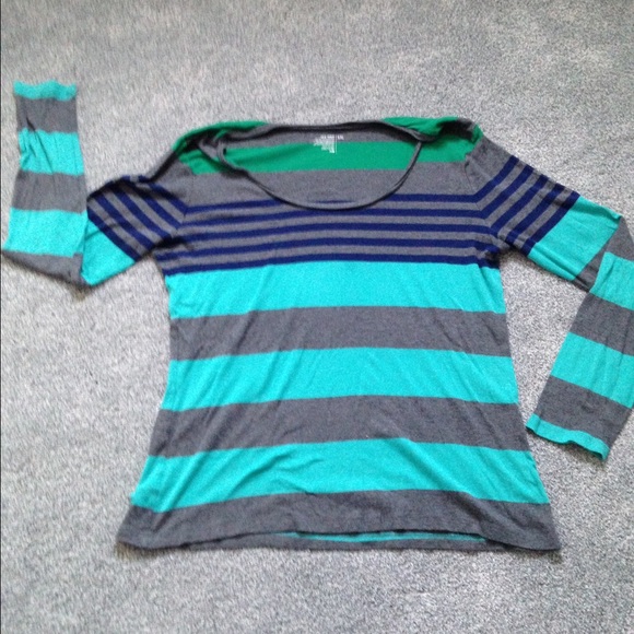 XXL long sleeve shirt from Old Navy