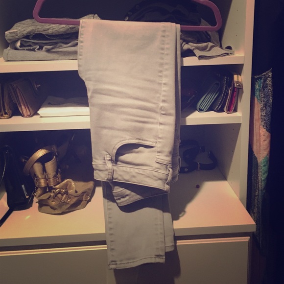 American Eagle gray skinny jeans