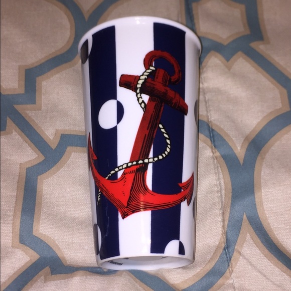 Glass cup