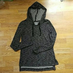 ⭐Final Price⭐ Lightweight hooded Pullover 💕