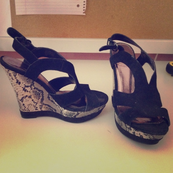 Bakers wedges