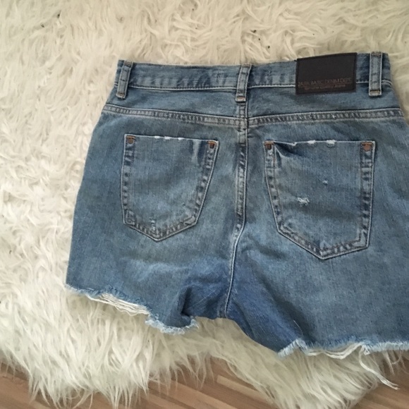 Zara shorts - Picture 2 of 4