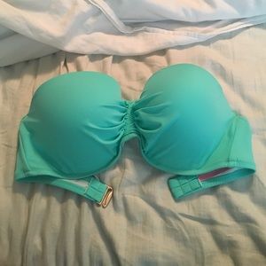 34DD Victoria secret bathing suit top!